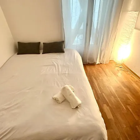 Apartamento Bel Pres De La Place De La Republique *